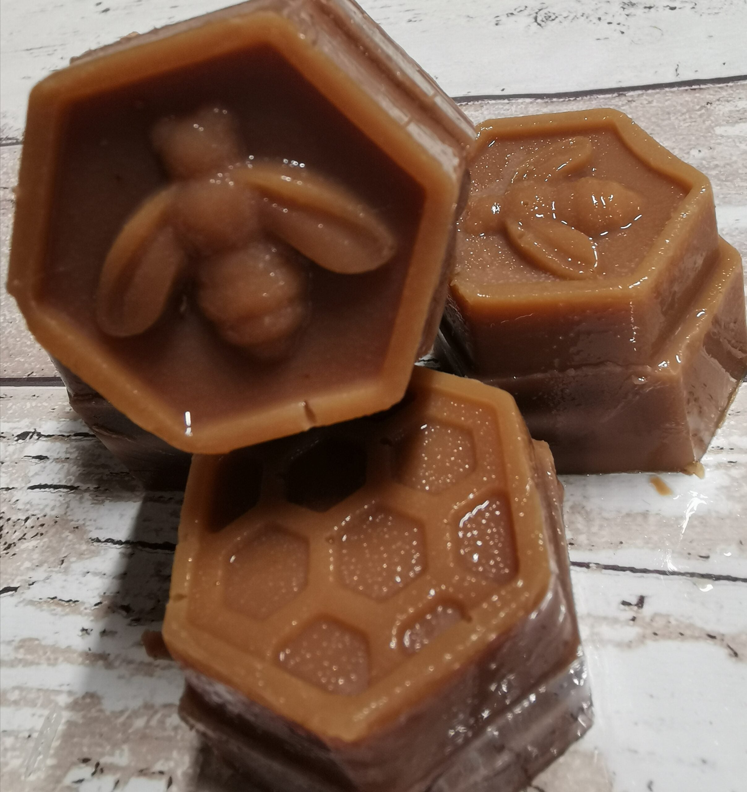 Honey 4 the Bees - Honig & Jojoba Seife