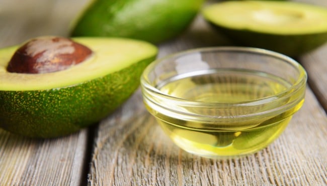 Avocadoöl grün gepresst