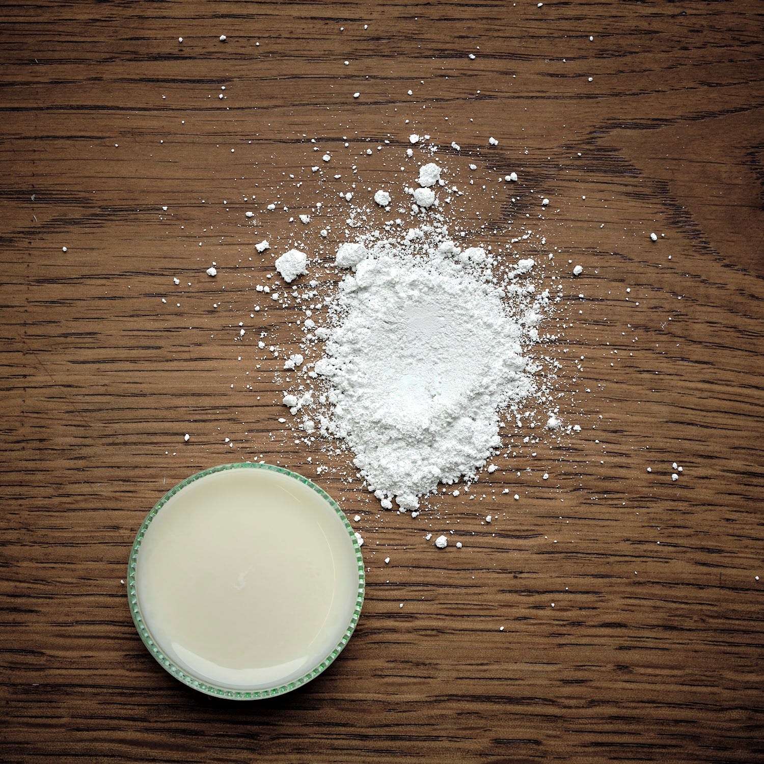 Titanium dioxide (white pigment)