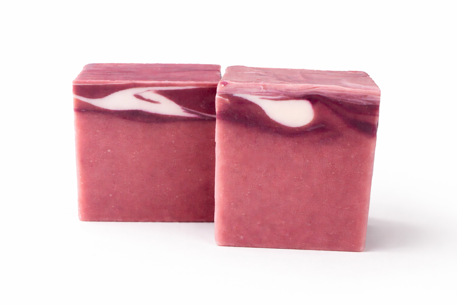 Warum Naturseife besser für die Haut ist – Vorteile, Inhaltsstoffe & Unterschiede