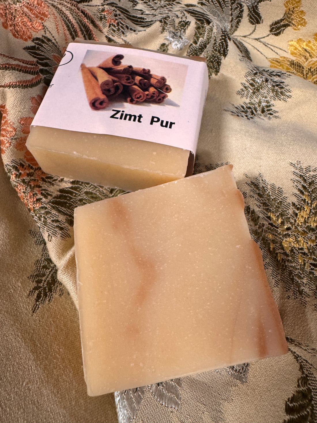 Pure cinnamon soap